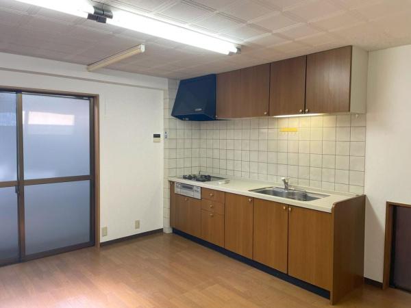 京都市上京区竹屋町通千本東入主税町の中古テラスハウス