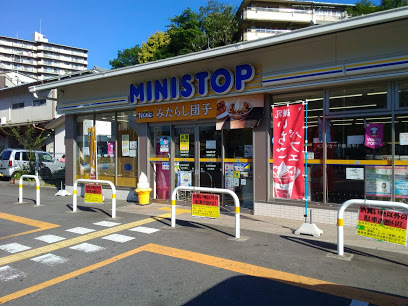 京都市北区衣笠氷室町の土地(ミニストップ京都原谷店)