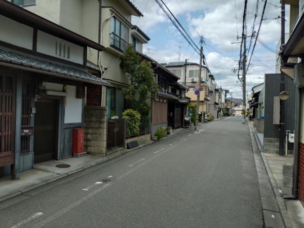 京都市上京区室町通寺之内上る３丁目上柳原町の土地