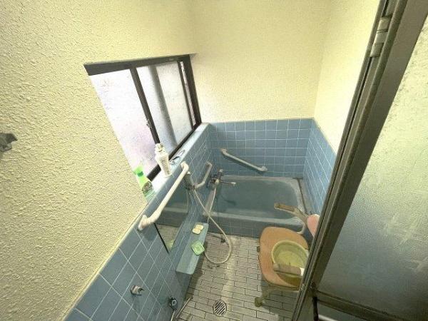 大津市伊香立下龍華町の中古一戸建て