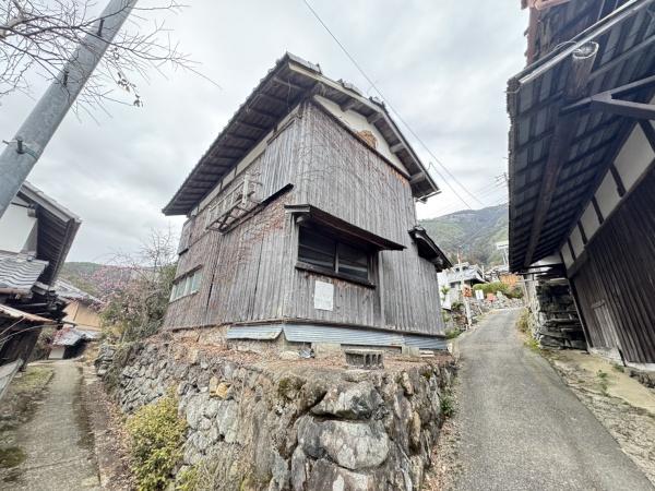京都市右京区嵯峨水尾武蔵嶋町の中古一戸建て