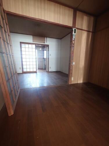 京都市山科区四ノ宮小金塚の中古テラスハウス