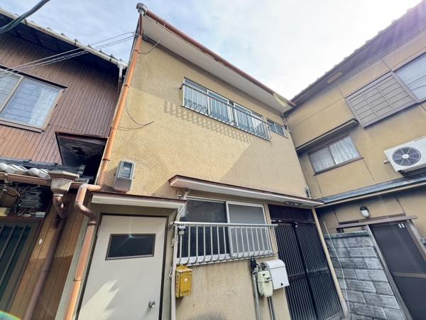 京都市中京区西ノ京勧学院町の中古テラスハウス