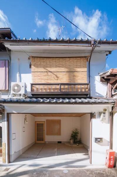京都市上京区寺之内通千本西入下る柏清盛町の中古テラスハウス