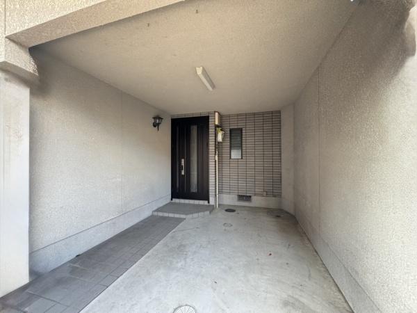 京都市右京区太秦百合ケ本町の中古一戸建て
