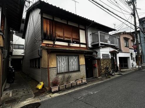 京都市右京区嵯峨中通町の売土地