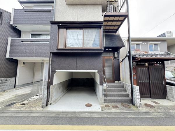 京都市中京区西ノ京冷泉町の中古一戸建て