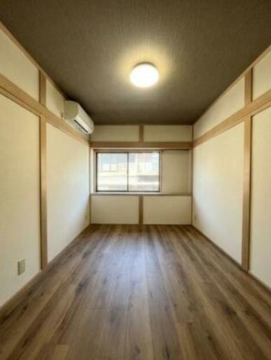 京都市中京区西ノ京冷泉町の中古一戸建て