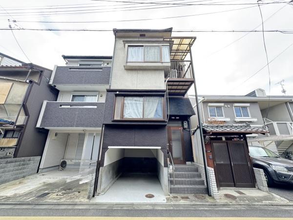 京都市中京区西ノ京冷泉町の中古一戸建