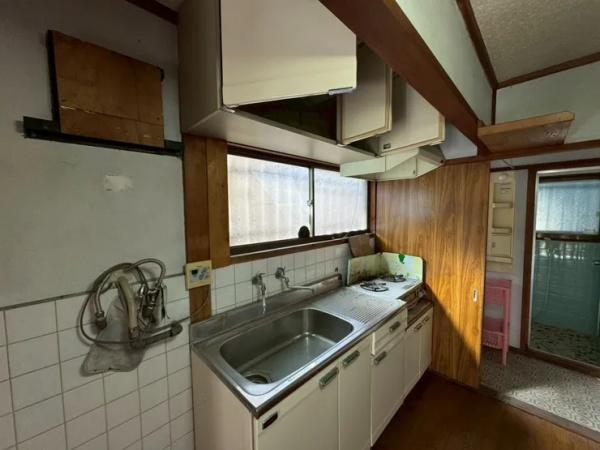 京都市右京区鳴滝松本町の中古一戸建て