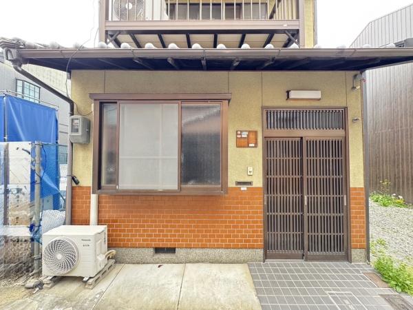 京都市上京区六軒町通下立売上る七番町の中古一戸建て