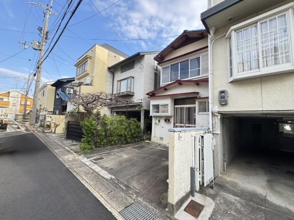 京都市右京区太秦堀池町の中古一戸建