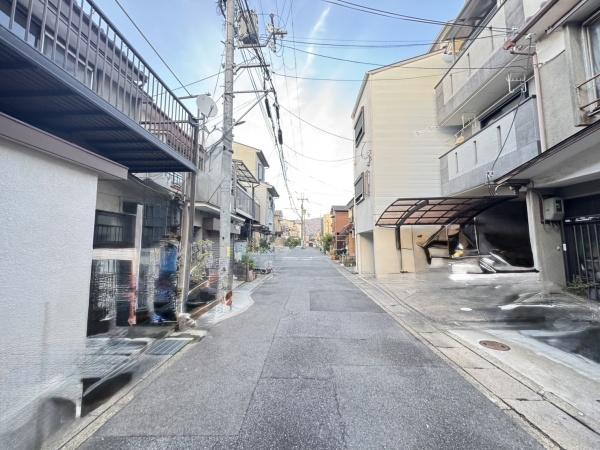 京都市山科区西野大鳥井町の中古一戸建て