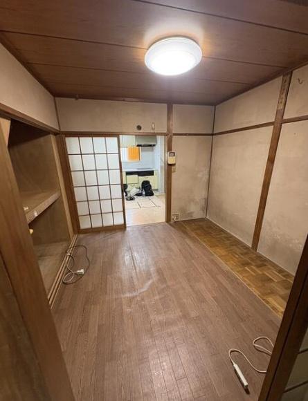 京都市山科区西野大鳥井町の中古一戸建て