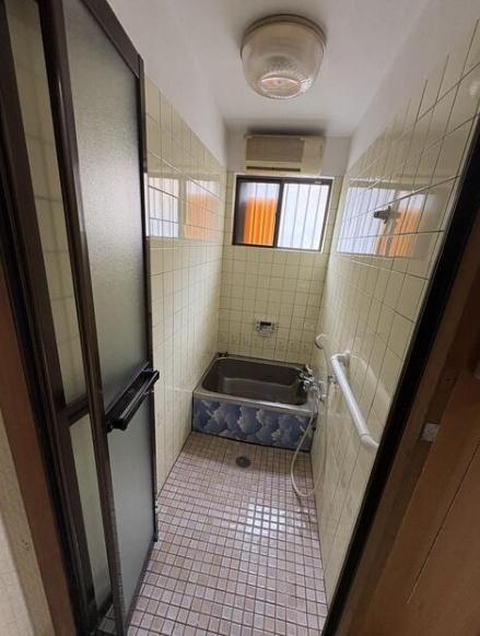 京都市山科区西野大鳥井町の中古一戸建て