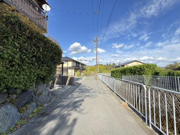 京都市右京区嵯峨釈迦堂藤ノ木町の中古一戸建て