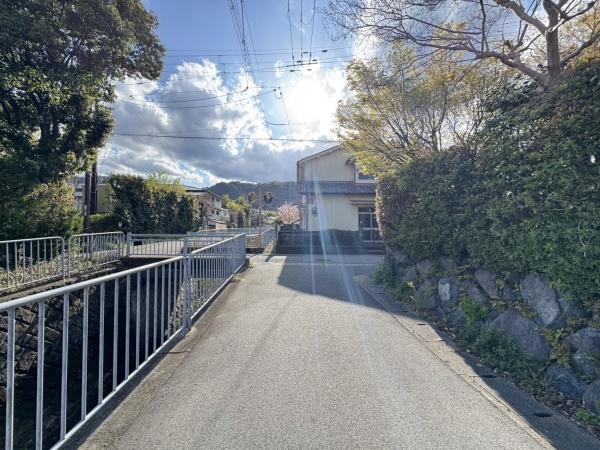 京都市右京区嵯峨釈迦堂藤ノ木町の中古一戸建て