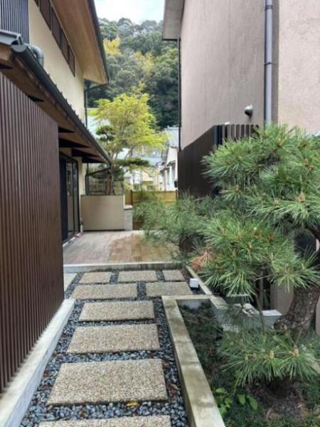 京都市東山区清閑寺霊山町の中古一戸建