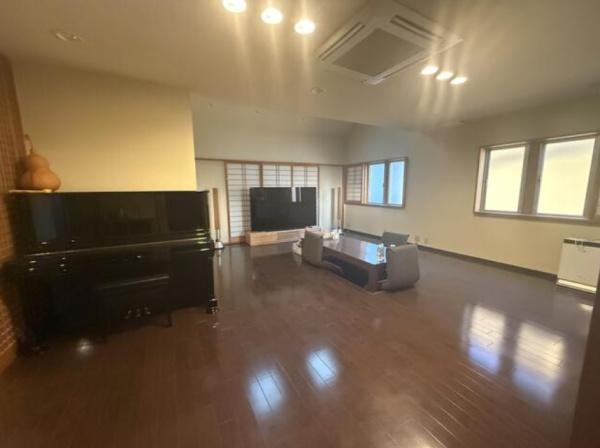 京都市東山区清閑寺霊山町の中古一戸建て