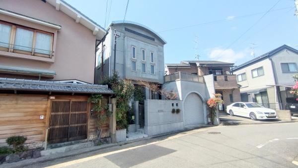 京都市北区衣笠総門町の中古一戸建