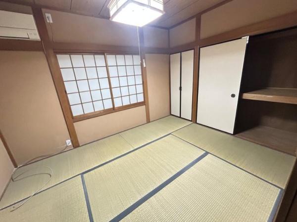 大津市里７丁目の中古一戸建て