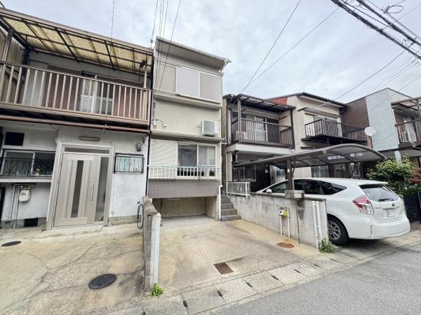 京都市伏見区羽束師菱川町の中古一戸建