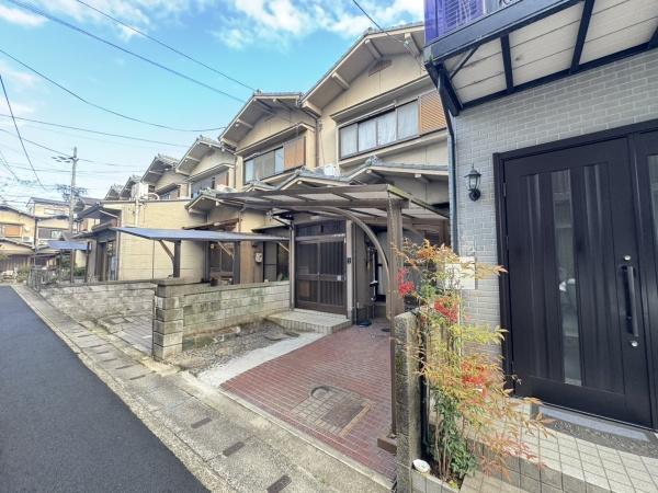 京都市山科区西野大鳥井町の中古一戸建て