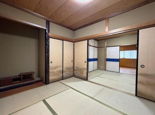 京都市山科区西野大鳥井町の中古一戸建て