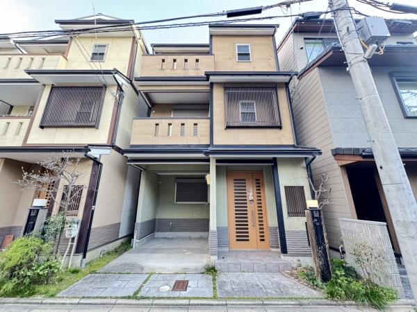 京都市上京区大宮通五辻下る観世町の中古一戸建