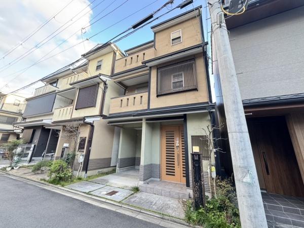 京都市上京区大宮通五辻下る観世町の中古一戸建て