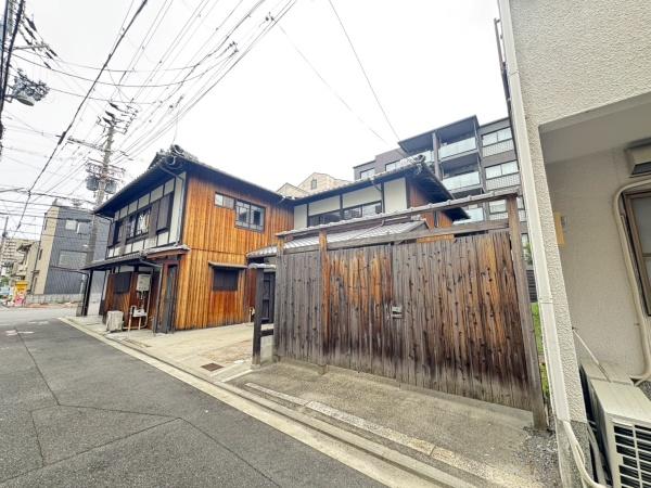京都市下京区黒門通高辻下る杉蛭子町の中古一戸建て