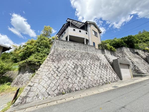 京都市右京区梅ケ畑高鼻町の中古一戸建て