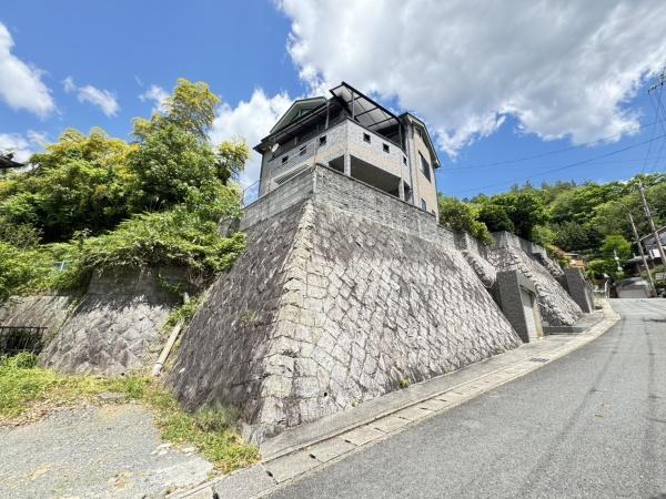 京都市右京区梅ケ畑高鼻町の中古一戸建て