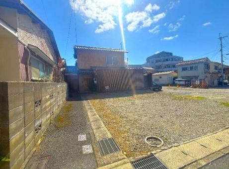 京都市山科区御陵天徳町の中古テラスハウス