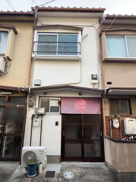 京都市南区唐橋井園町の中古テラスハウス