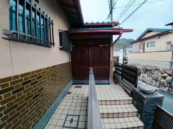 大津市茶戸町の中古一戸建