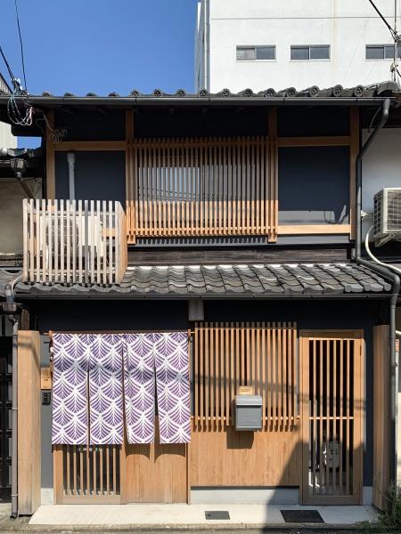 京都市東山区大和大路通五条上る東入池殿町の中古テラスハウス
