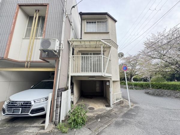 京都市山科区勧修寺平田町の中古一戸建