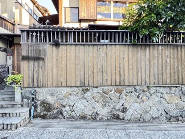 京都市東山区祇園町南側の中古一戸建て