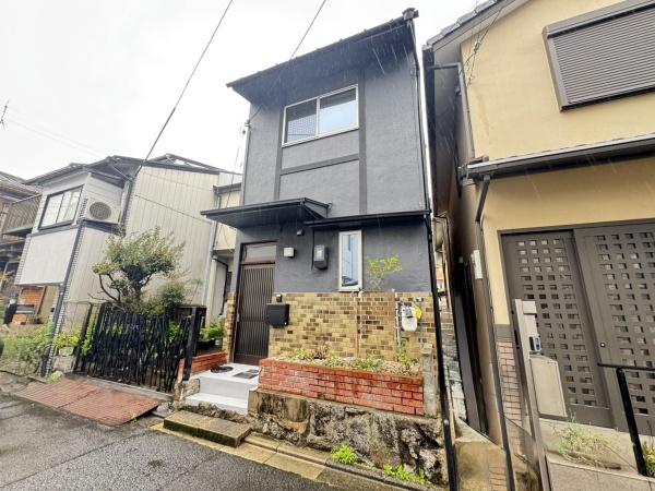 京都市左京区岡崎天王町の中古テラスハウス