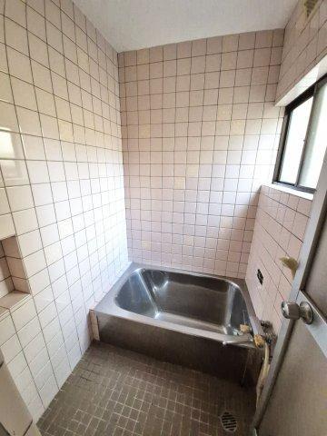 京都市西京区桂稲荷山町の中古一戸建て