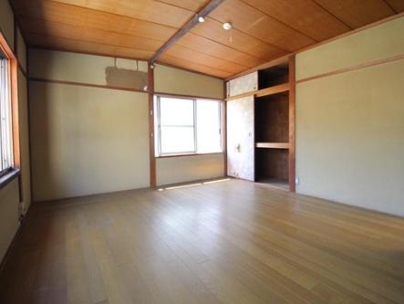 京都市山科区音羽山等地の中古一戸建て