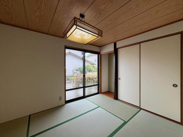 大津市平津２丁目の中古一戸建て