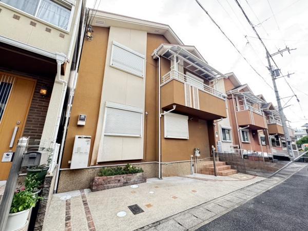 京都市右京区太秦西野町の中古一戸建て