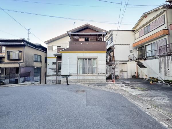 京都市山科区西野山中鳥井町の中古一戸建て