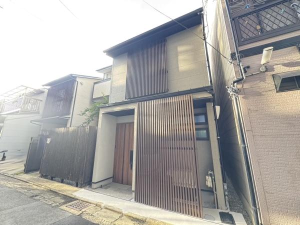京都市南区東九条西岩本町の中古一戸建て