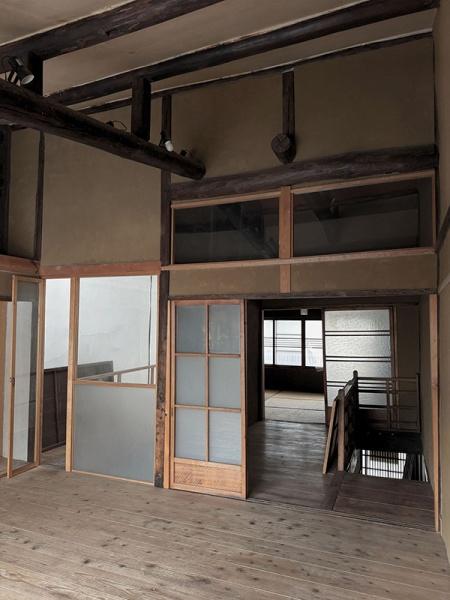 京都市左京区新麩屋町通仁王門下る大菊町の中古一戸建て