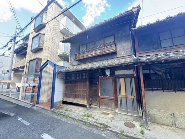 京都市左京区新麩屋町通仁王門下る大菊町の中古一戸建て