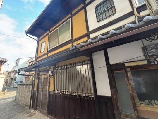 京都市伏見区深草上横縄町の中古テラスハウス
