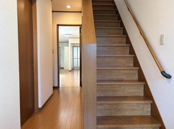 大津市富士見台の中古一戸建て